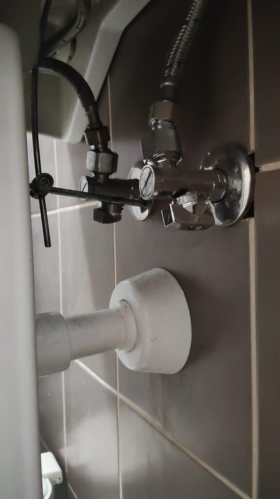 Rubinetti filtro sotto lavabo - Idraulico Torino