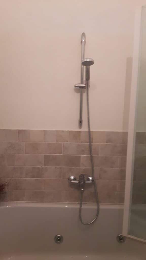 riparazione sanitari danneggiati